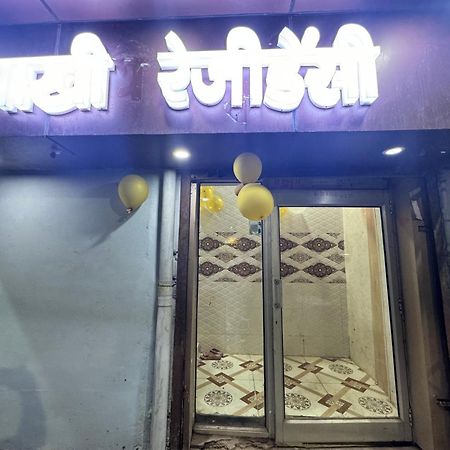 Hotel Pakhi Residency Vrindāvan Exterior foto