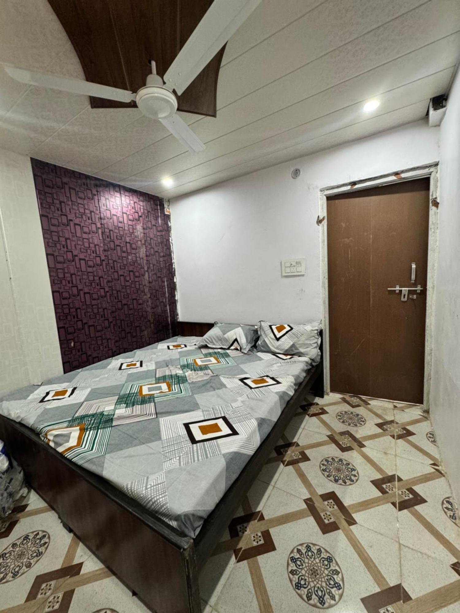 Hotel Pakhi Residency Vrindāvan Exterior foto